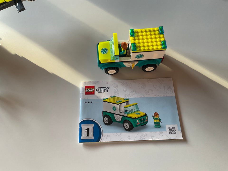 Lego City, 60403  60405