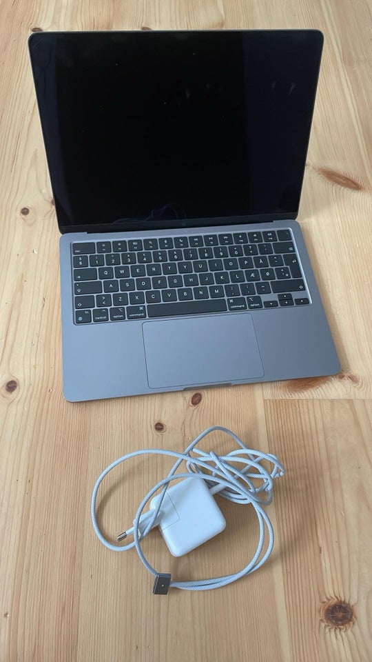 MacBook Air Bærbar PC M2 GHz