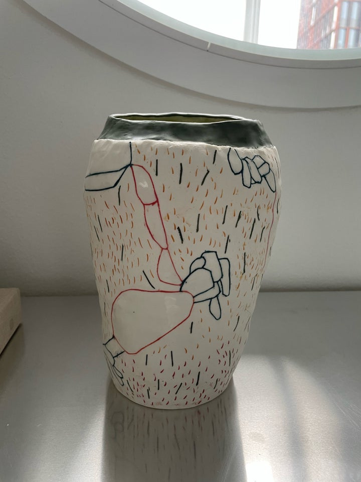 Vase, ML