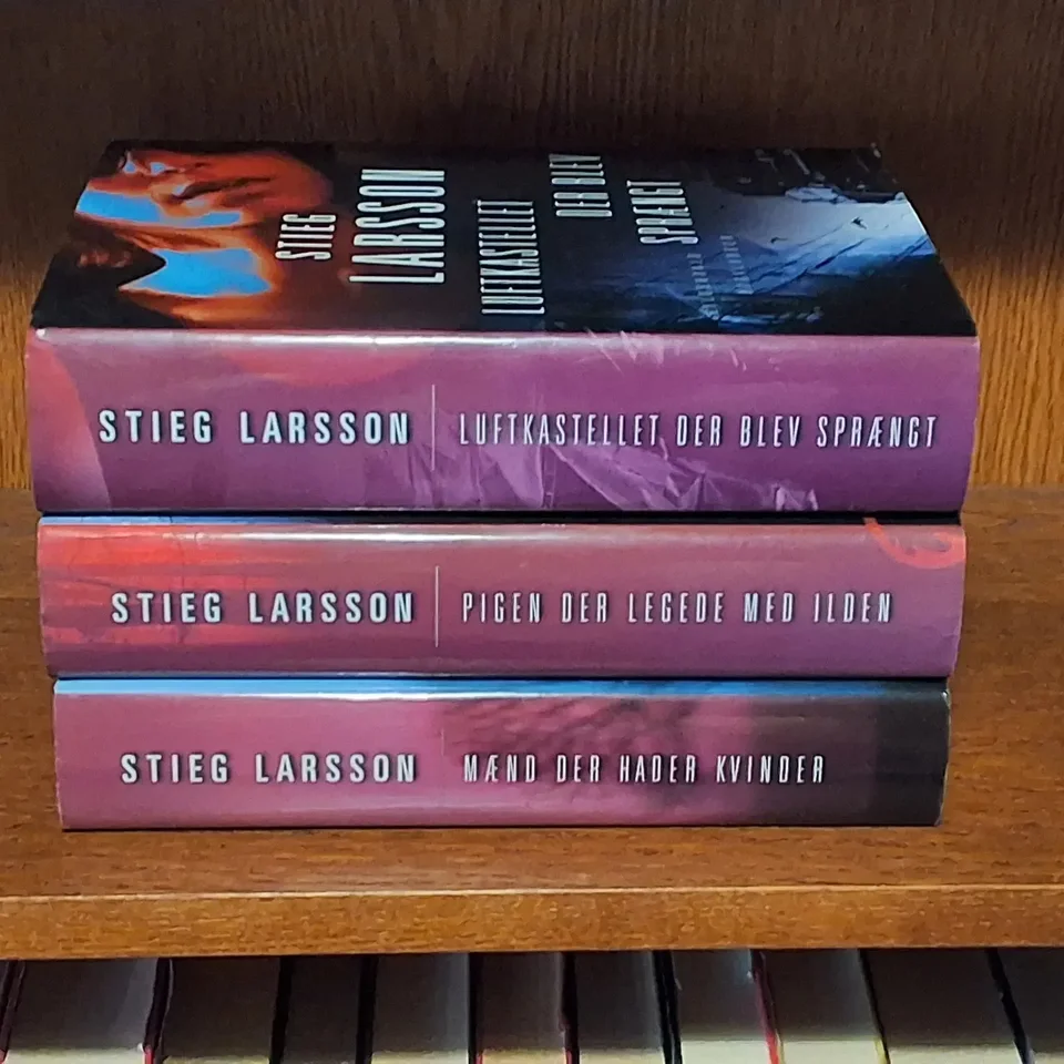 3 Bøger af STIEG LARSSON, STIEG