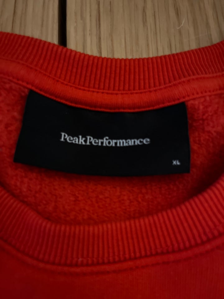 Sweatshirt, Peak performance ,