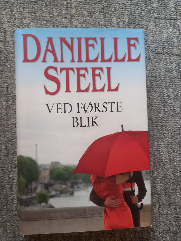 Ved første blik, Danielle Steel,