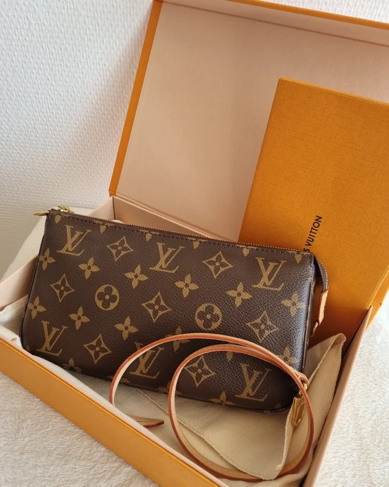 Clutch, Louis Vuitton, kanvas