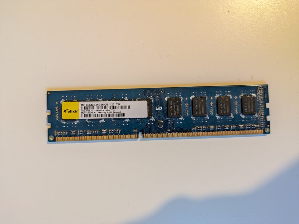 Elixir 4 GB DDR3 SDRAM