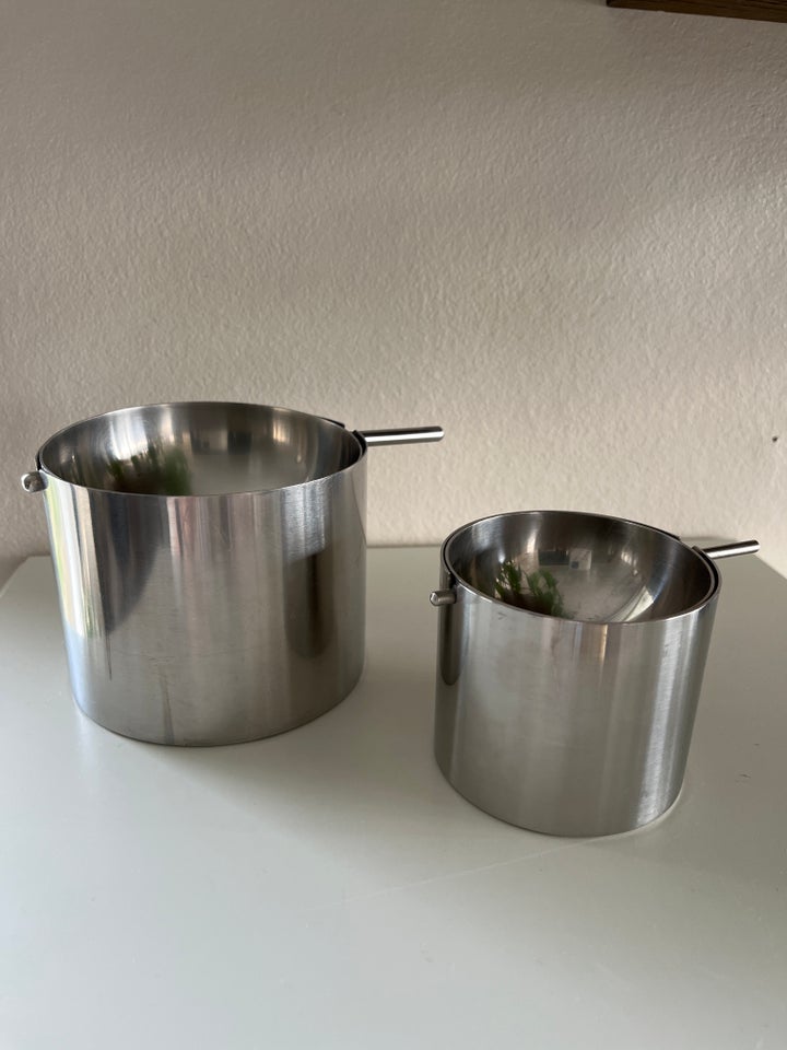 Stelton askebæger Arne Jacobsen