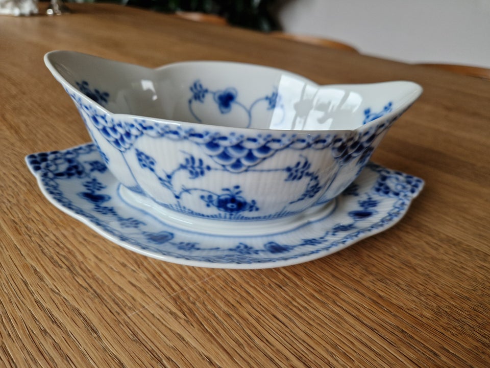 Porcelæn, Sovseskål, Royal