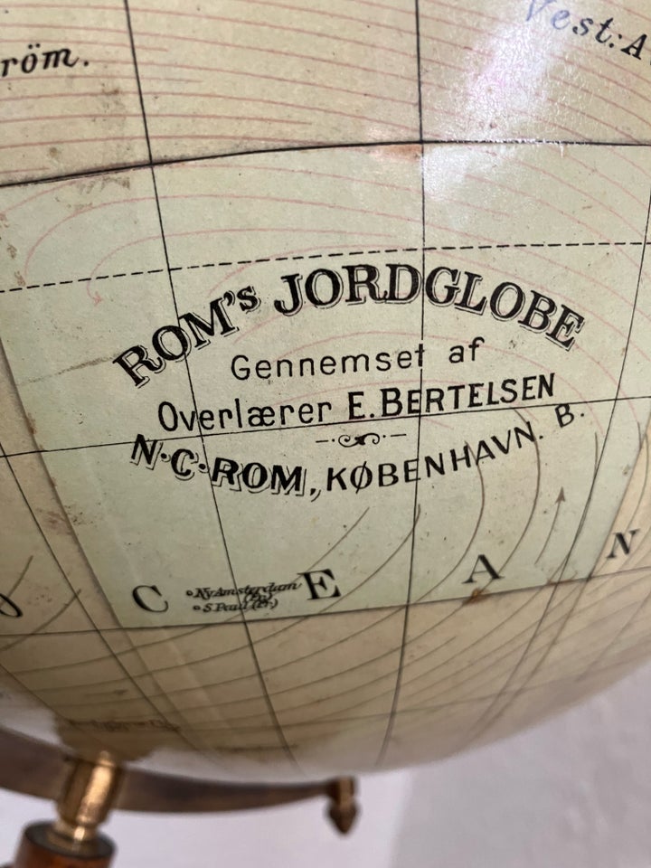 Globus Træ mm 1920 år gl