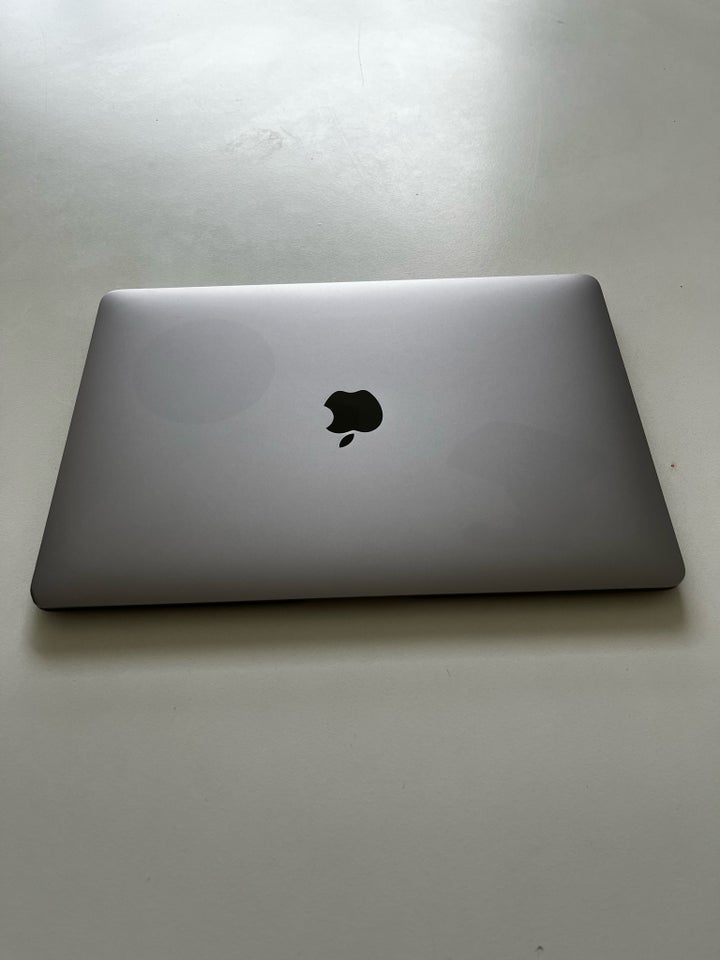 MacBook Air, MacBook Air A1932, I5