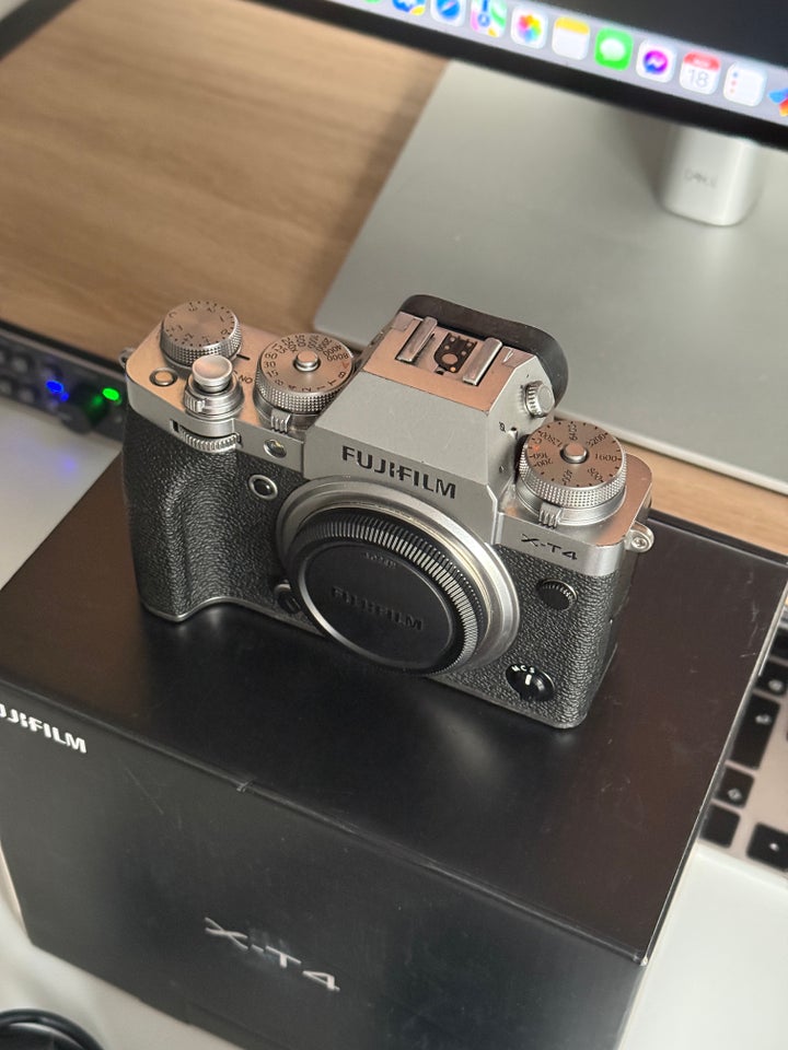 Fujifilm, X-T4, 26 megapixels