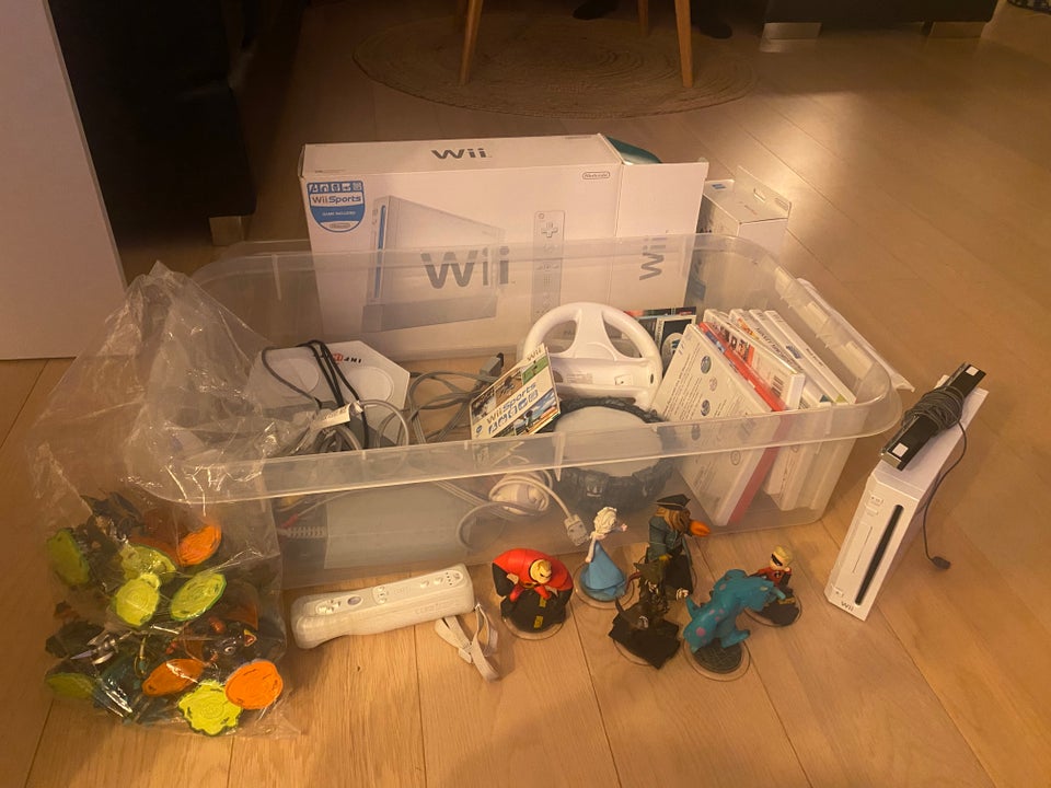 Nintendo Wii, Nintendo Wii, God