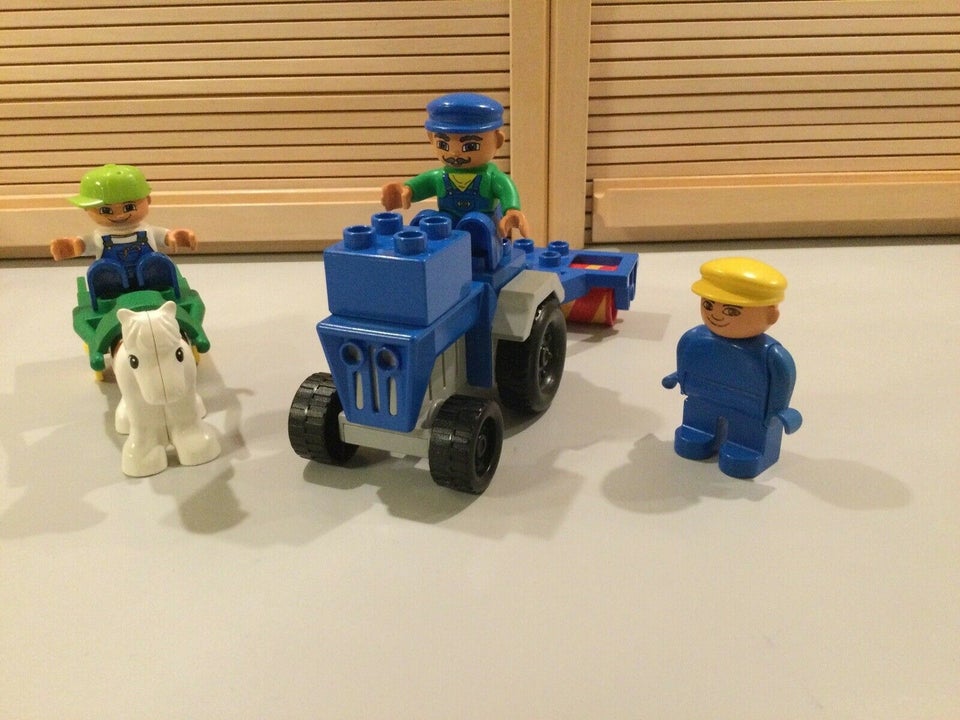 Lego Duplo Traktor ponyvogn mm