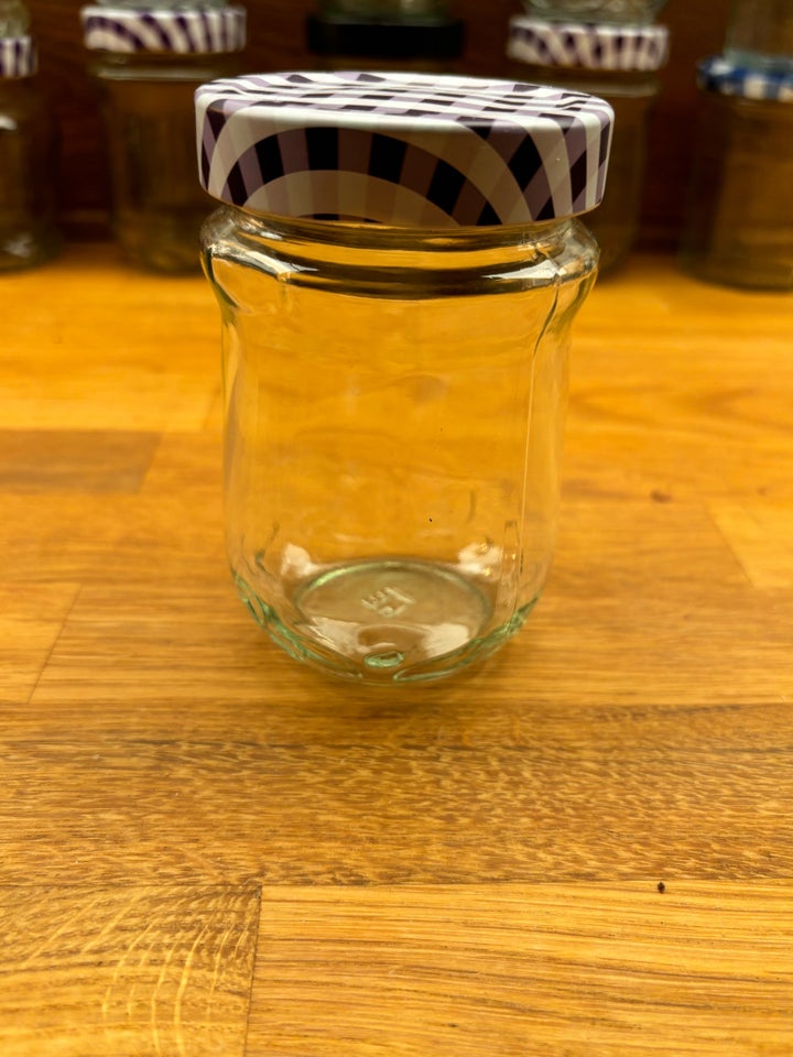 Glas, Glas med låg