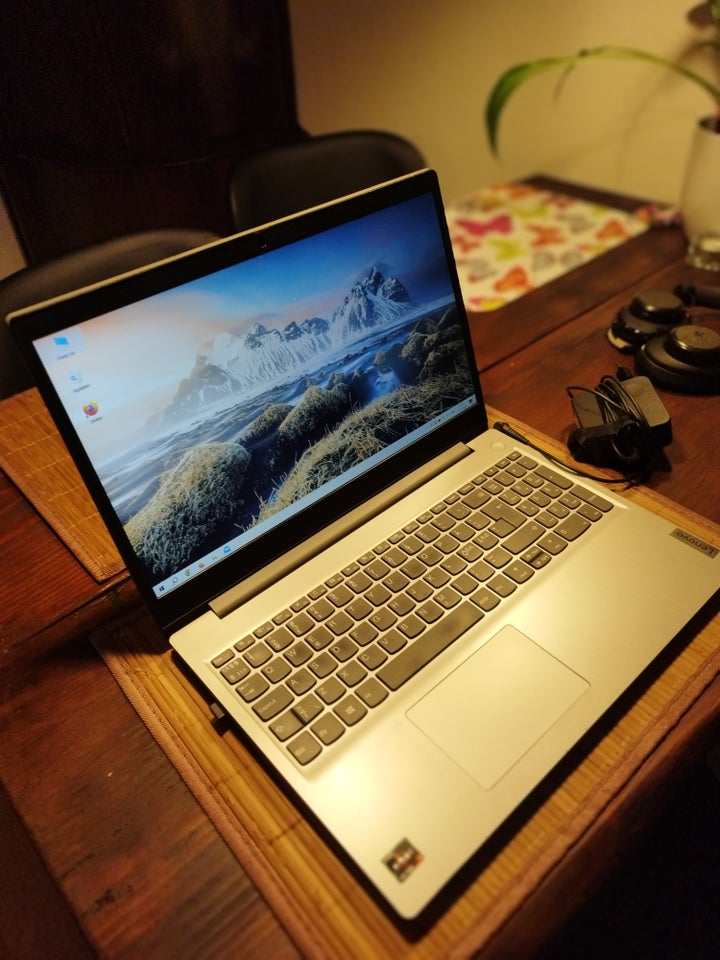 Lenovo Ideapad 3 Ryzen 5 (24) GHz