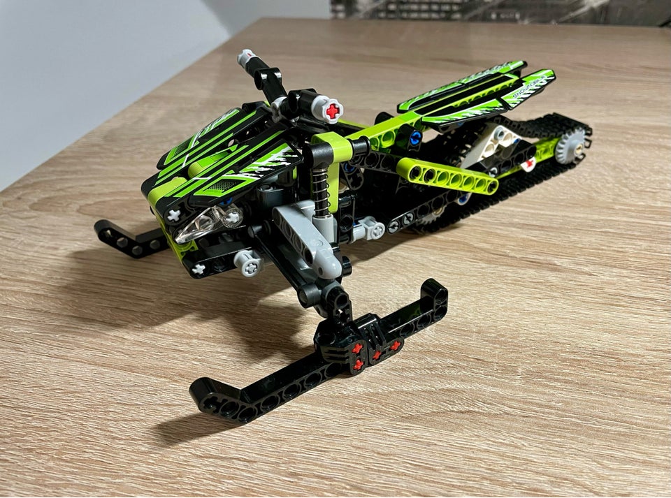 Lego Technic, 42021