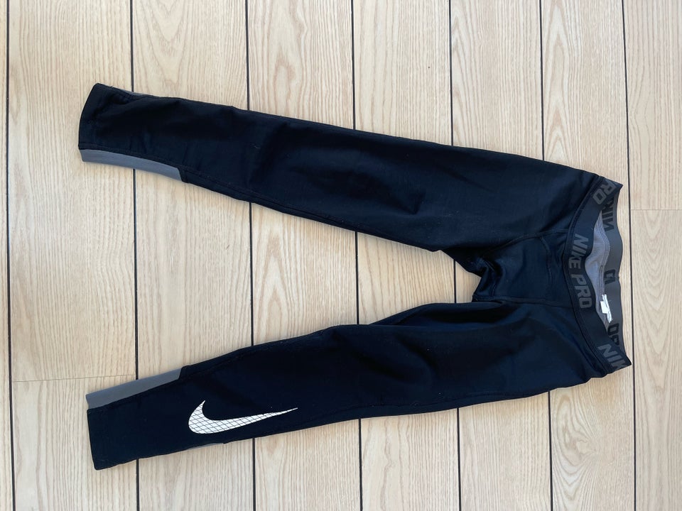 Sportstøj Tights og jakke Nike