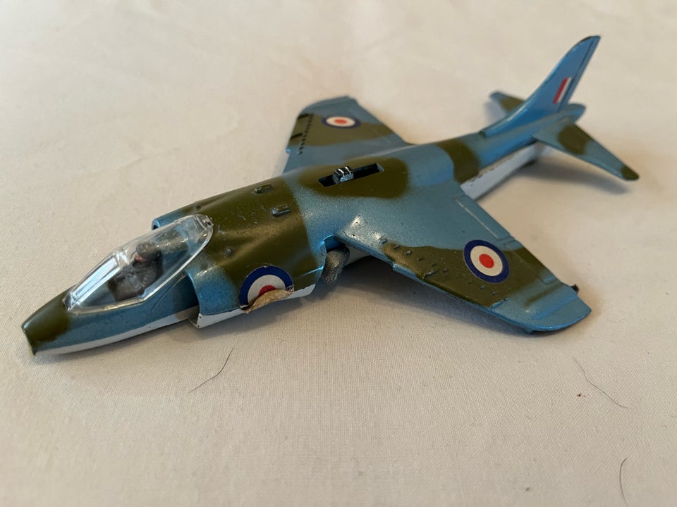 Modelfly, Dinky Hawker Harrier