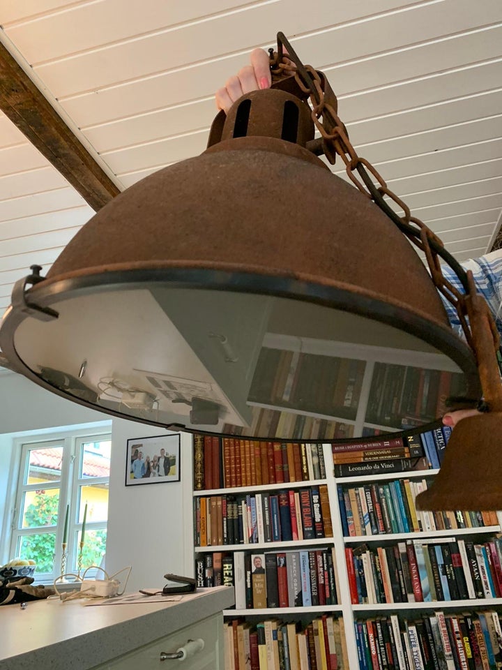 Anden loftslampe