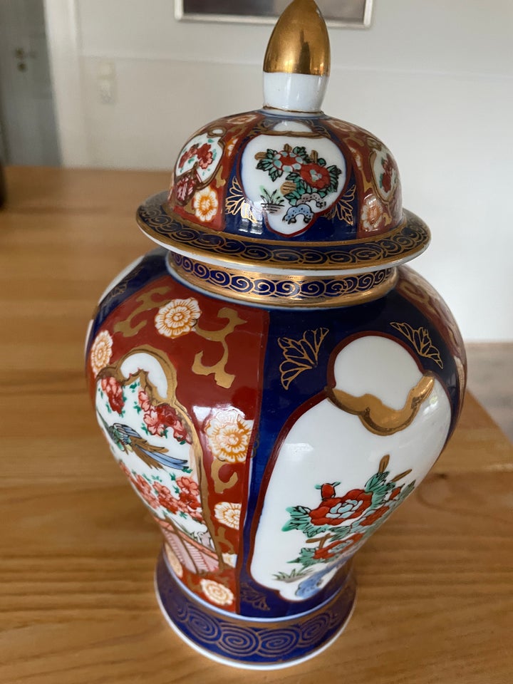 Lågvase fra Gold Imari Porcelæn