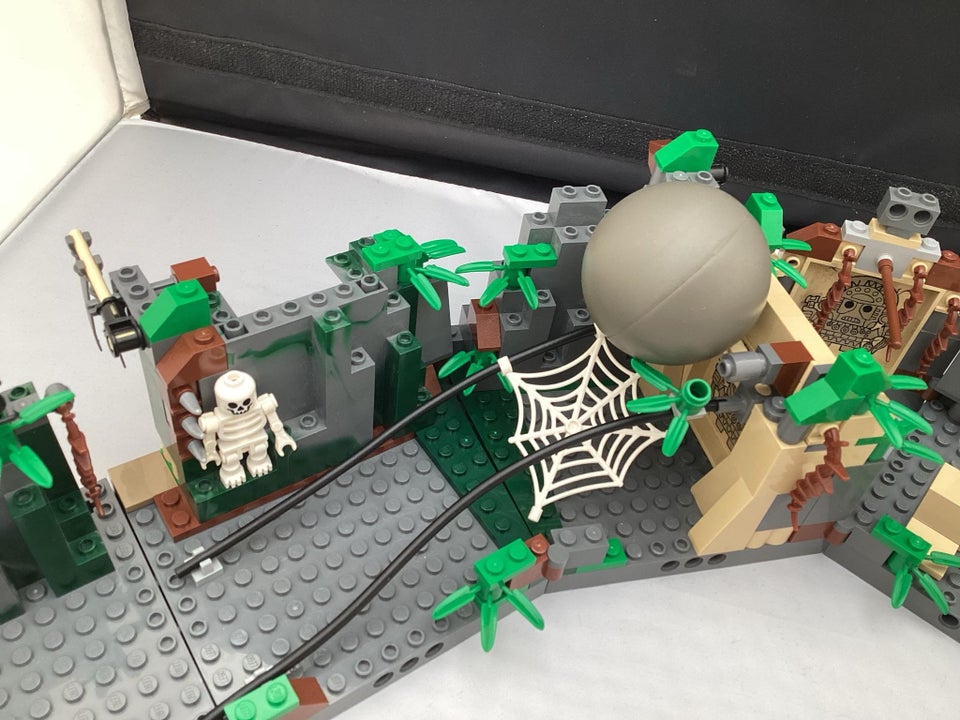 Lego Indiana Jones, 7623