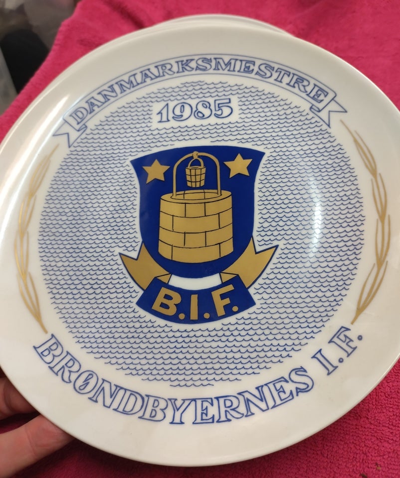 Platter, Brøndby