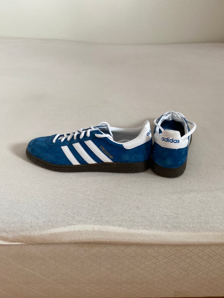 Adidas spezial sko str 44