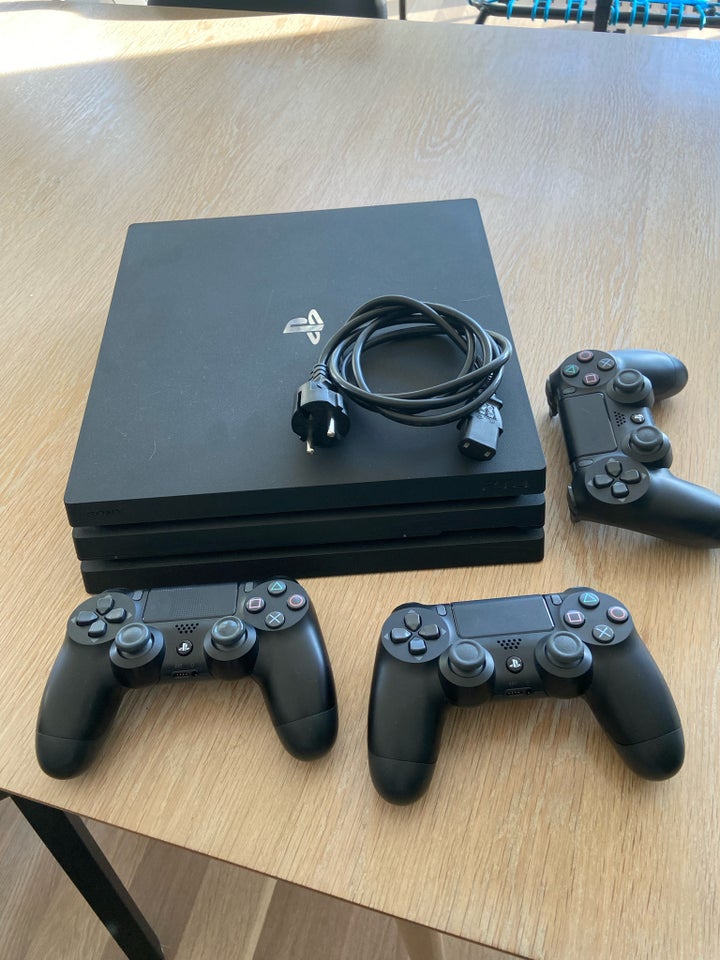 Playstation 4 Pro, Perfekt