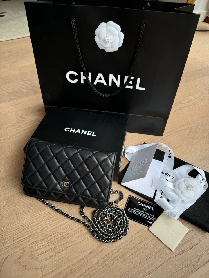 Crossbody, Chanel