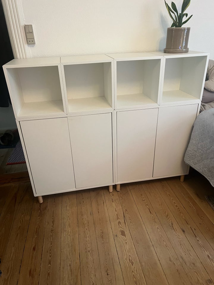 Andet skab, Ikea , b: 140 d: 35 h: 115