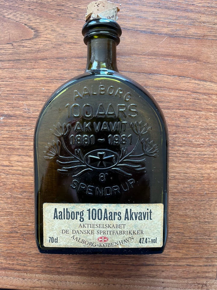 Flasker, Akvavit 100 års