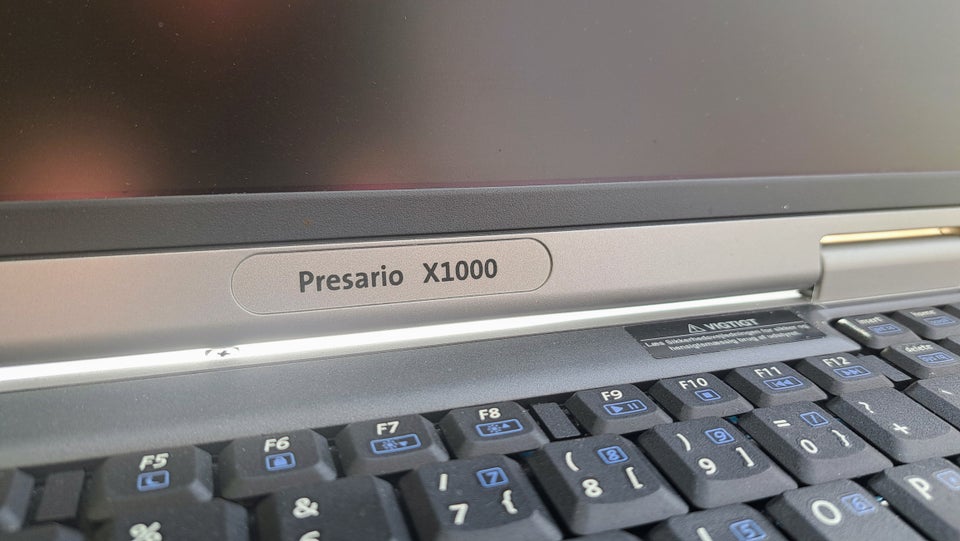 Compaq Presario X1000, 1,5 GHz, 0,5