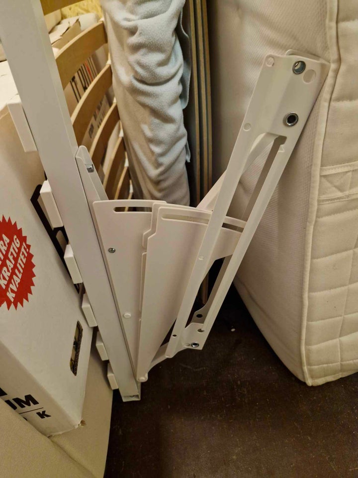 Sengeramme, Ikea, b: 155 l: 210 h: 38