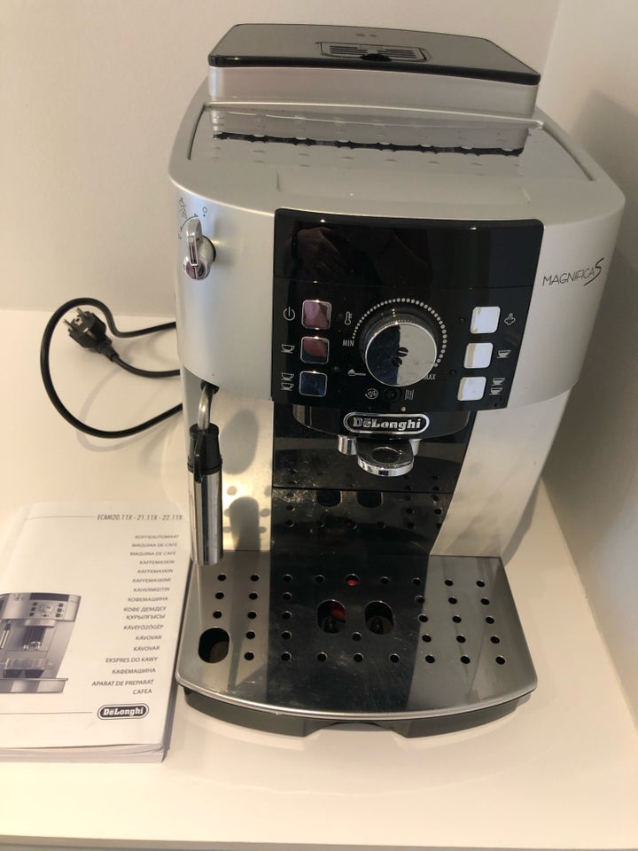 Kaffemaskine  DeLonghi Magnifica