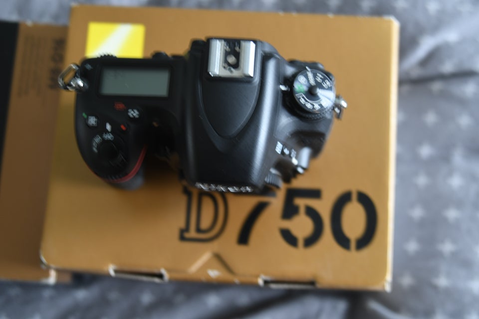 Nikon D750 /batterigreb FX-DX,