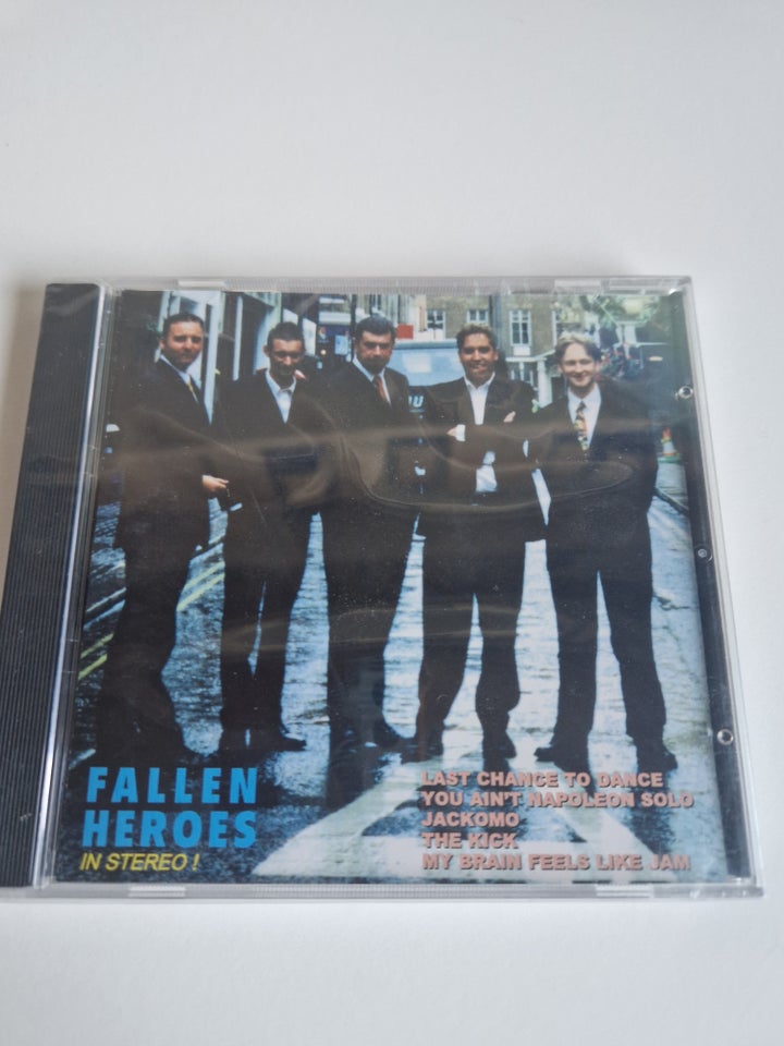 ¤/ Fallen Heroes: CD : In Stereo ! NY I