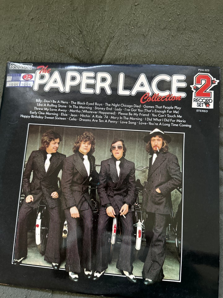 LP, Paperback Lace, Collection