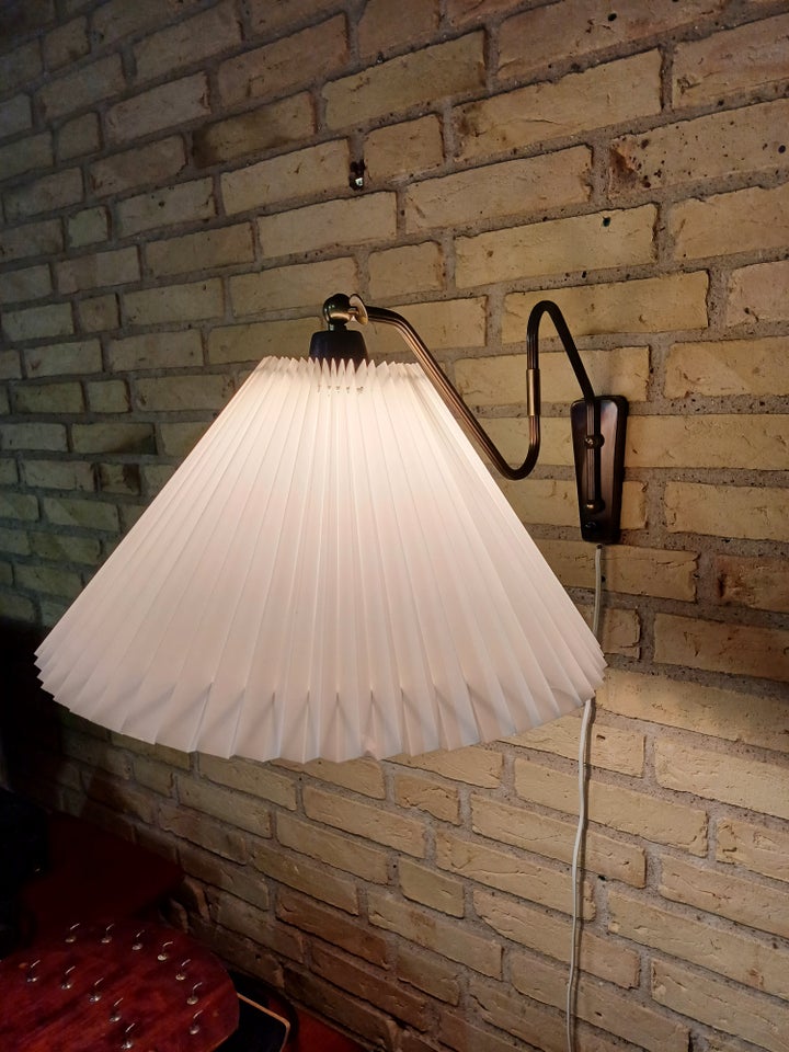 Væglampe Vintage svingarmslampe