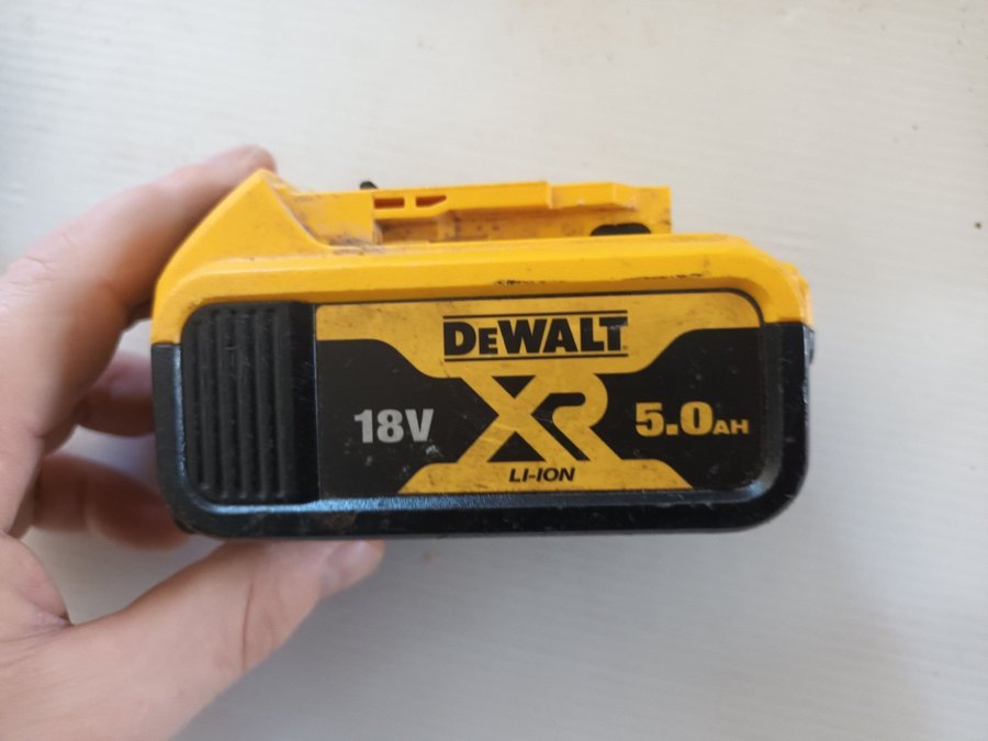 DeWalt 18V XR 5.0Ah batteri