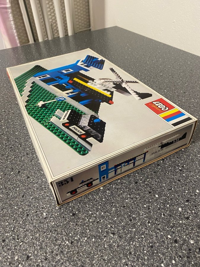 LEGO 354 Polisstation