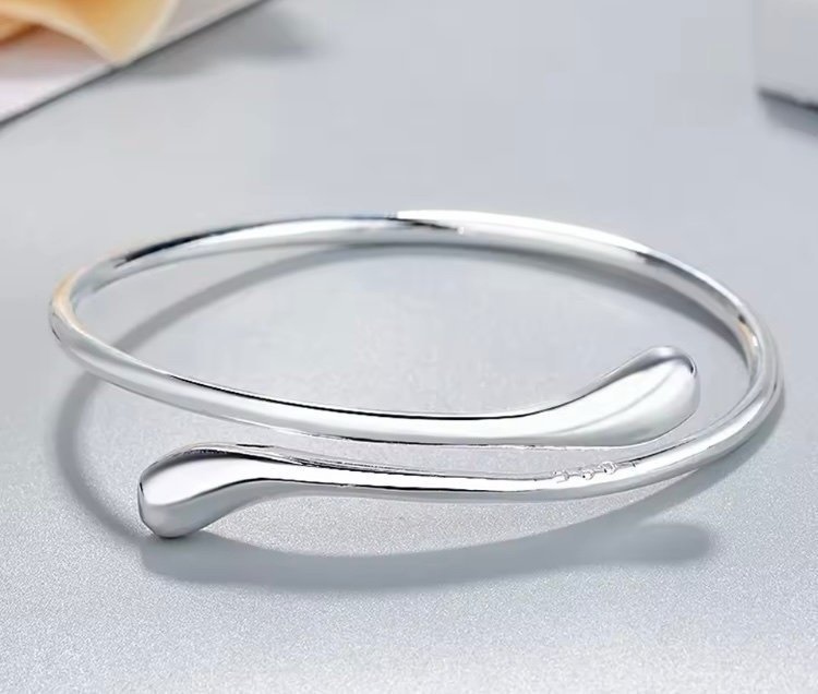 Vackert 925 Silver armband - Bangle- Stelt armband