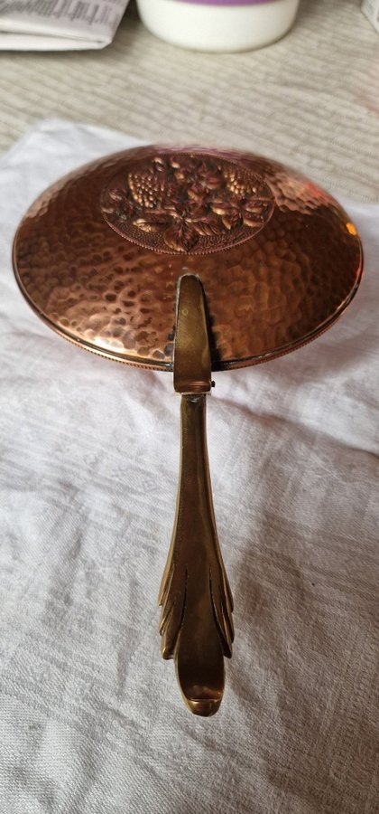 Silent butler crumb catcher made in Israel bordsskyffel