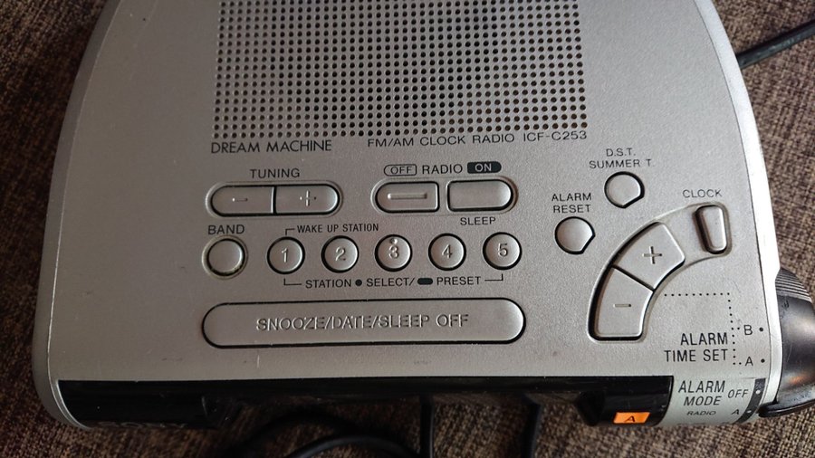 Sony ICF-C253 Klockradio