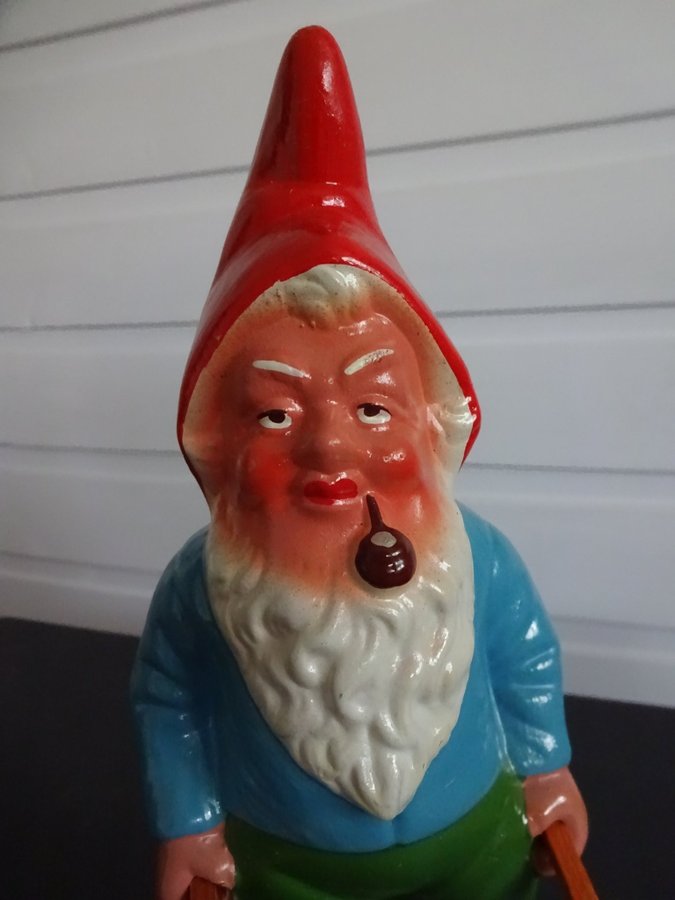 Stor tomte med skottkärra - 1960-talet?