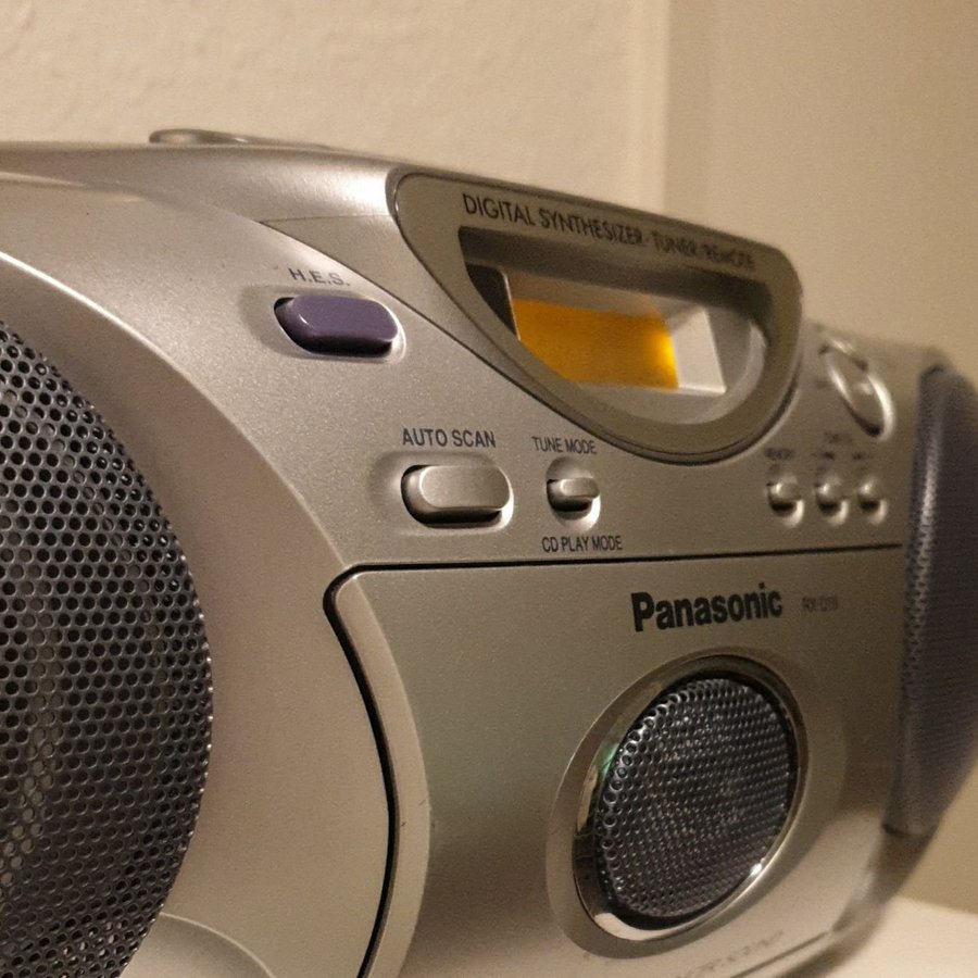 Panasonic RX-D19 Radio med CD/casette spelare