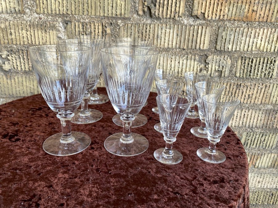 12 st 1930-talsglas - Antagligen Skruf glasbruk 6 vin + 6 snaps