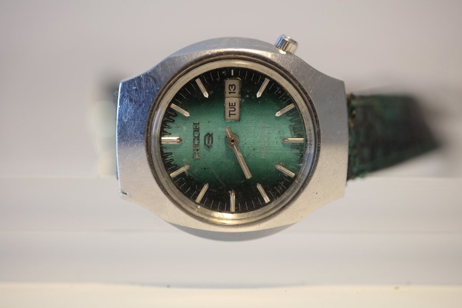 Ricoh Q Riquartz LSI Day-Date Herrur i stål -Reparationsobjekt ca 1978