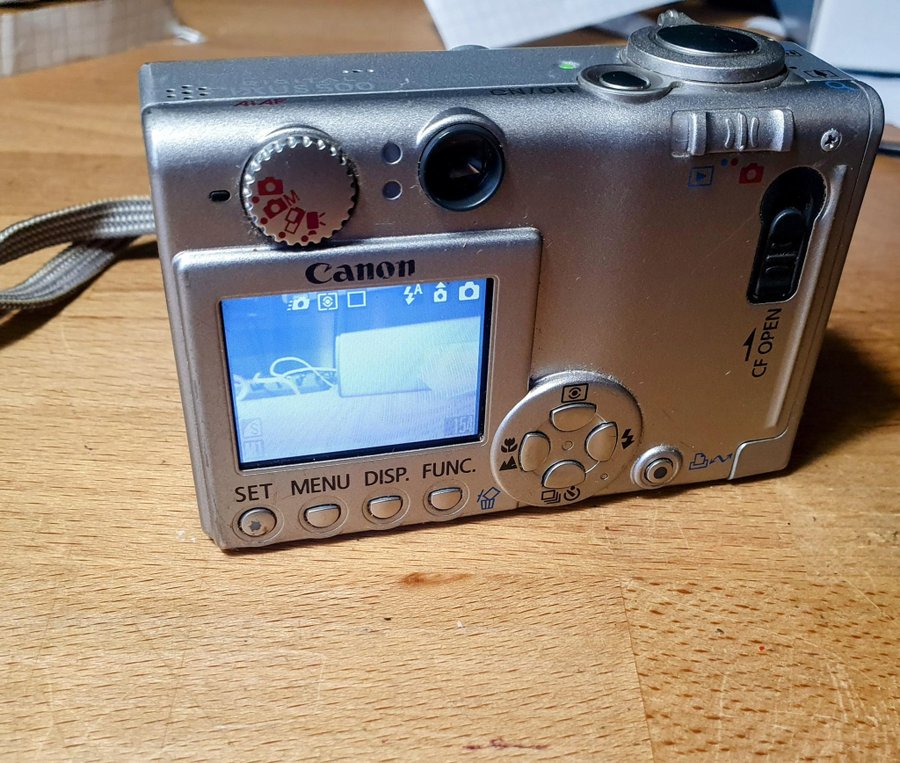 Canon Digital IXUS 500