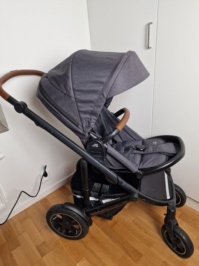 Britax Römer Smile III | sittdel liggdel