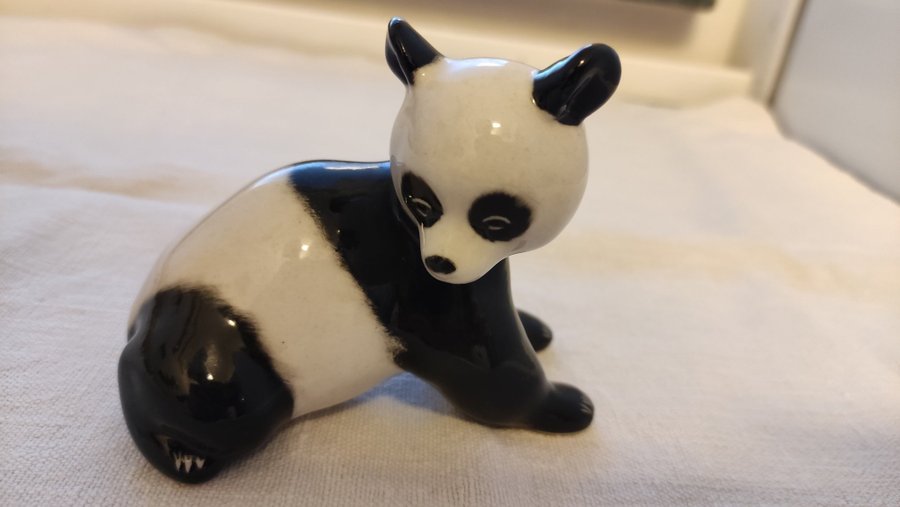 "Lomonosov panda" figurin i porslin USSR