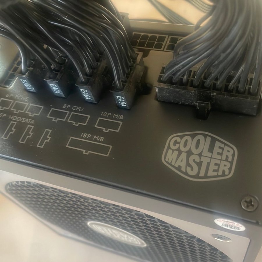 Cooler Master V1000 80 Plus Gold