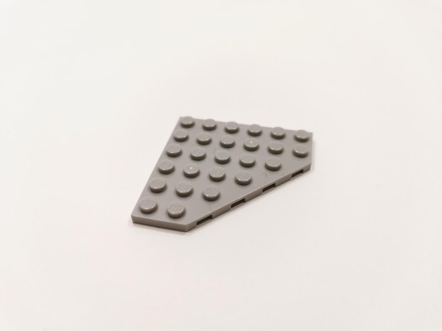 Lego - wedge - vinge - plate - 6x6 - part 6106 - ljusgrå (bluish)